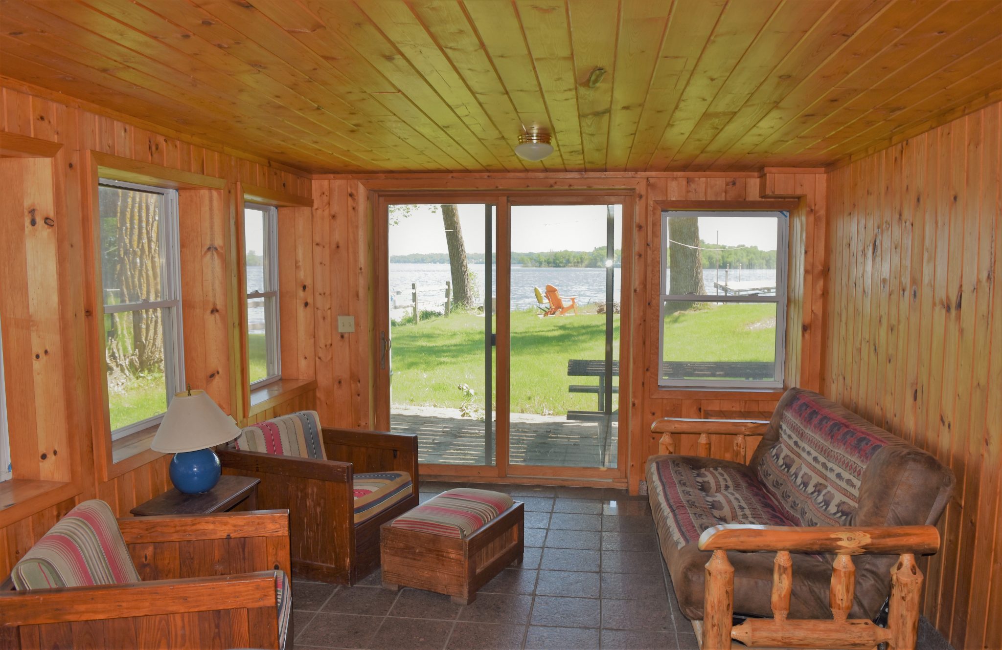 Bay Bee 5 Bedrooms/3 Baths BugBee Hive Resort