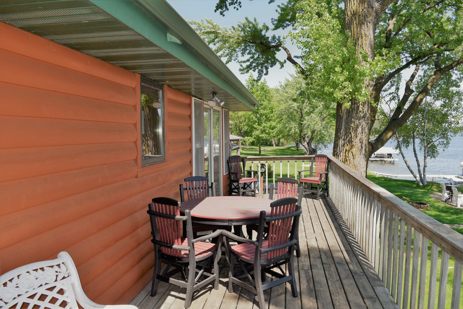 Bay Bee 5 – Bedrooms/3 Baths – Bug-Bee Hive Resort